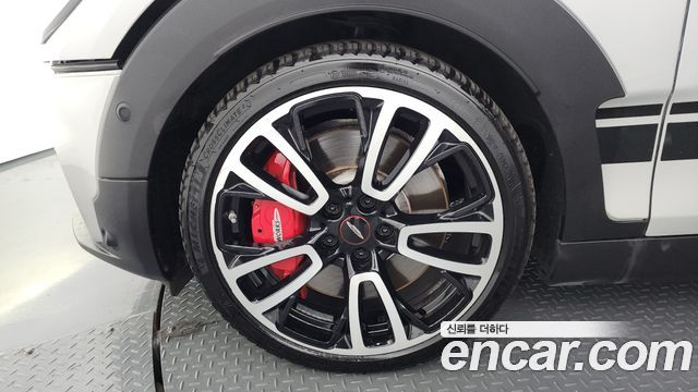 Mini Clubman JCW 2nd Gen - фото 4