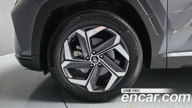 Hyundai Tucson NX4 Gasoline 1.6 Turbo 2WD Inspiration - фото 4