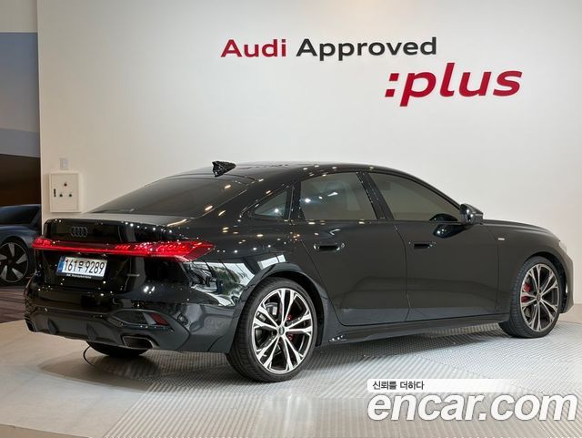Audi A5 B10 40 TFSI Quattro S Line Black Edition - фото 1