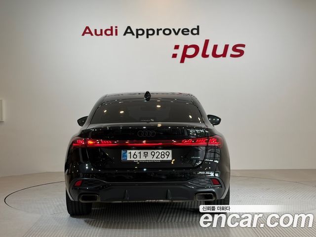 Audi A5 B10 40 TFSI Quattro S Line Black Edition - фото 3
