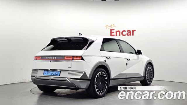 Hyundai Ioniq5 Long Range AWD Prestige - фото 1