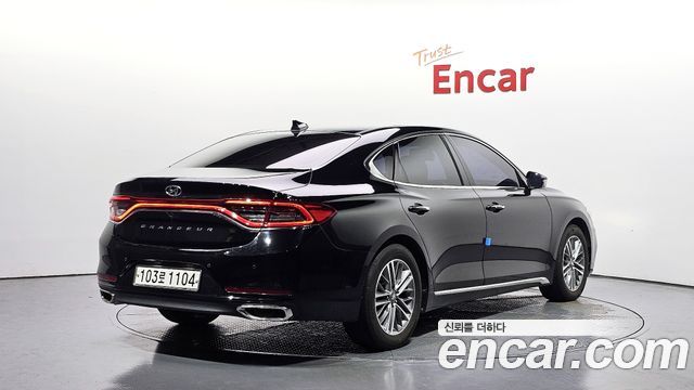 Hyundai Grandeur IG 3.0 LPi Modern (Rental Car) - фото 1
