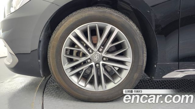 Hyundai Grandeur IG 3.0 LPi Modern (Rental Car) - фото 4