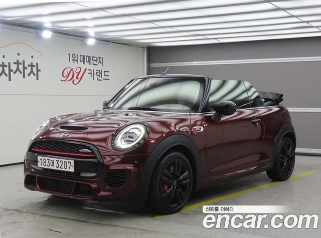Mini Cooper Convertible JCW 3rd - фото 4