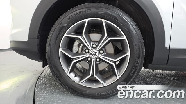 SsangYong Korando Gasoline 1.5 2WD C7 - фото 4
