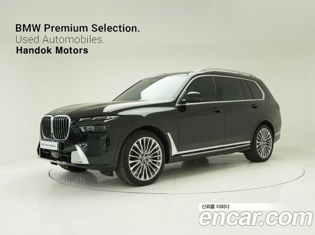 BMW X7 G07 xDrive 40i Design Pure Excellence 6-Seater - фото 0