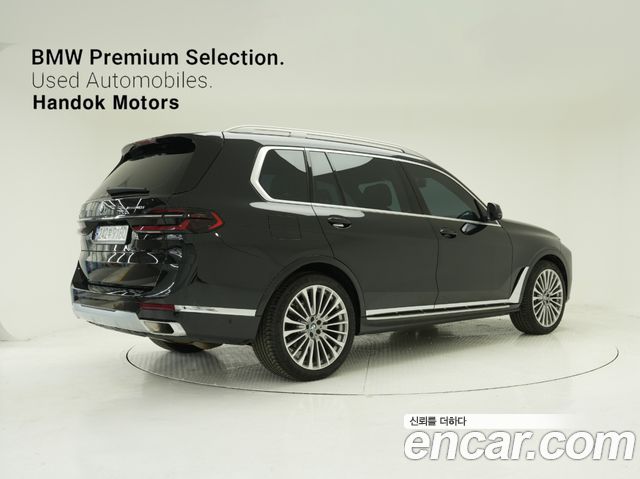 BMW X7 G07 xDrive 40i Design Pure Excellence 6-Seater - фото 1