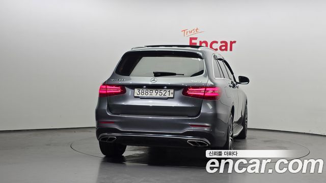 Mercedes-Benz GLC-Class X253 GLC300 4MATIC AMG Line - фото 3