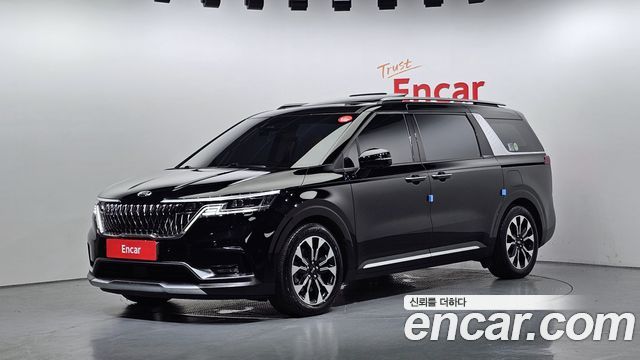 Kia Carnival 4-го поколения 9-Seater Signature - фото 0