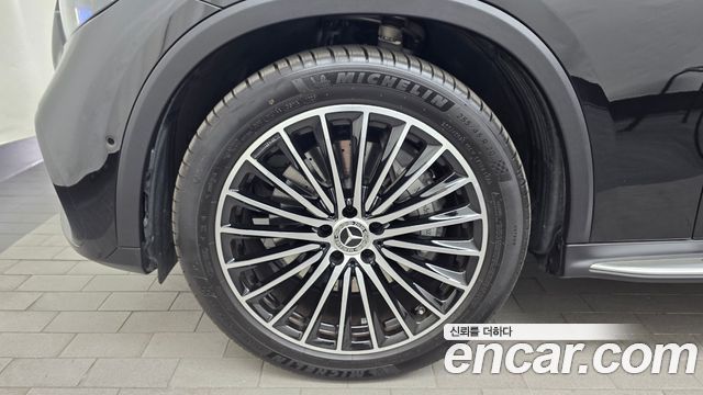 Mercedes-Benz GLC-Class X254 GLC300 4MATIC AMG Line - фото 4