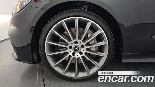 Mercedes-Benz E-Class W213 E450 4MATIC Coupe - фото 4