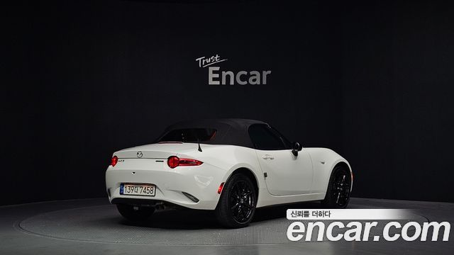 Mazda MX-5 Miata Miata - фото 1