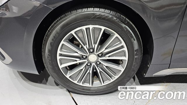 Hyundai Grandeur IG, гибрид Exclusive Special - фото 4