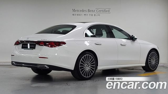 Mercedes-Benz E-Class W214 E450 4MATIC Exclusive - фото 1