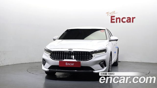 Kia K7 Premier, гибрид Signature - фото 2