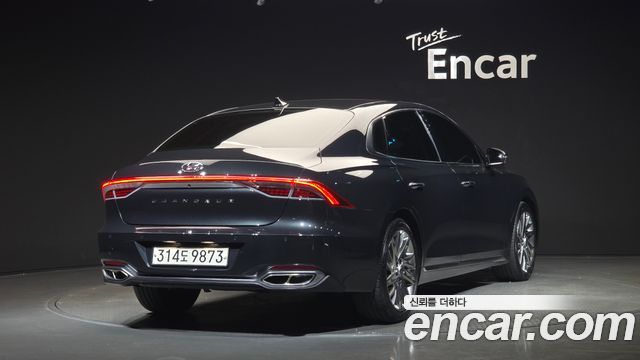 Hyundai Grandeur Новый IG 2.5 Calligraphy - фото 1