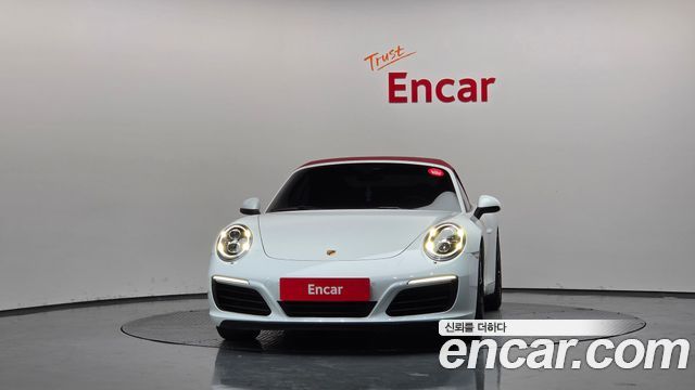 Porsche 911 Carrera Cabriolet 991 - фото 2