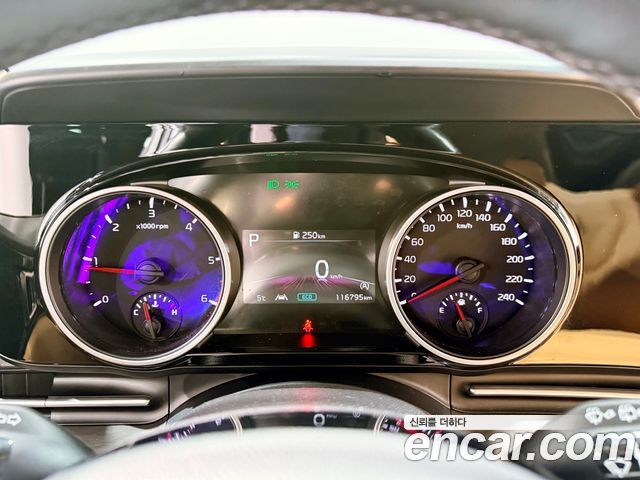 Kia Carnival 4-го поколения 9-Seater Noblesse - фото 4