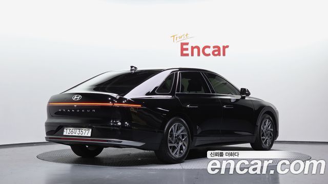 Hyundai Grandeur GN7, гибрид Exclusive - фото 1