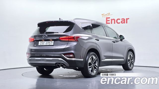 Hyundai Santafe TM Diesel 2.0 2WD Prestige - фото 1