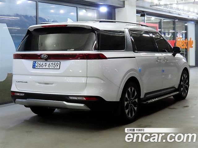 Kia Carnival 4-го поколения 9-Seater Signature - фото 3