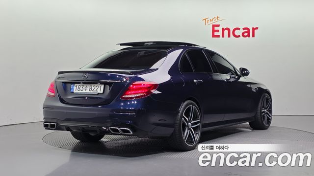 Mercedes-Benz E-Class W213 E63 AMG 4MATIC+ - фото 1