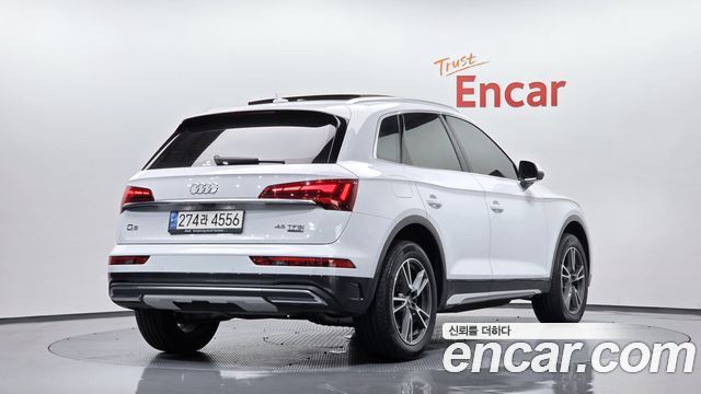 Audi Q5 FY 45 TFSI Quattro - фото 1