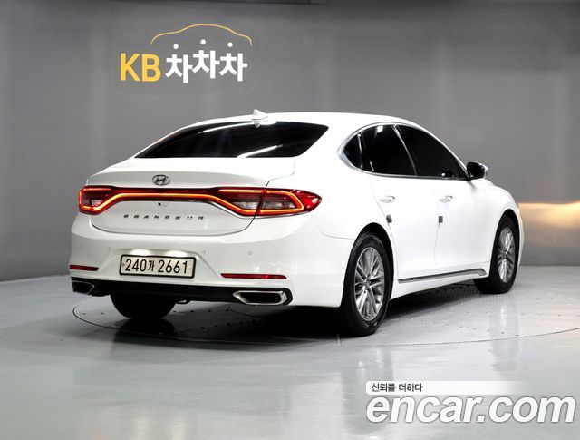 Hyundai Grandeur IG 2.4 Premium - фото 2