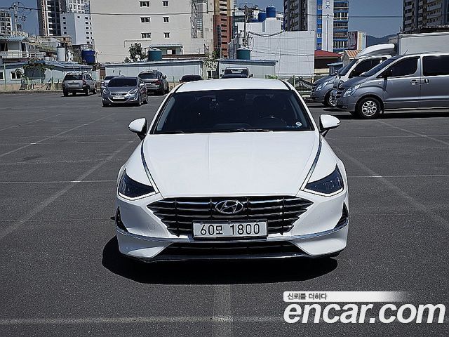 Hyundai Sonata DN8 2.0 Premium - фото 1