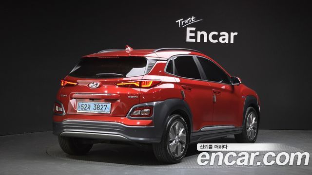 Hyundai Kona Premium - фото 0