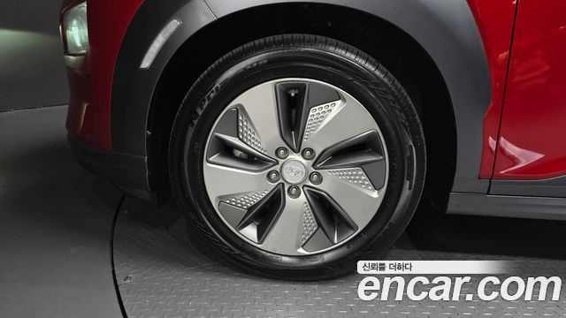 Hyundai Kona Premium - фото 3