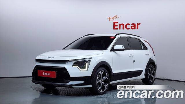 Kia Niro Совершенно новый Signature - фото 0