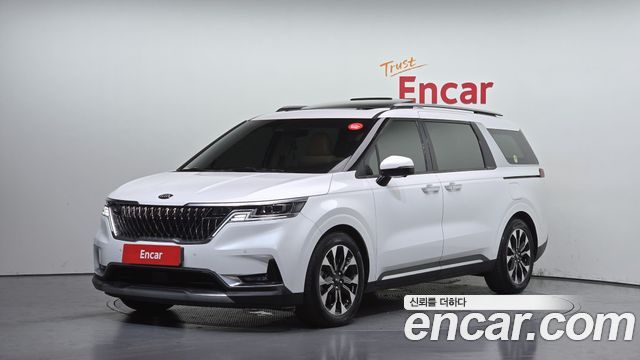 Kia Carnival 4-го поколения 7-Seater Signature - фото 0