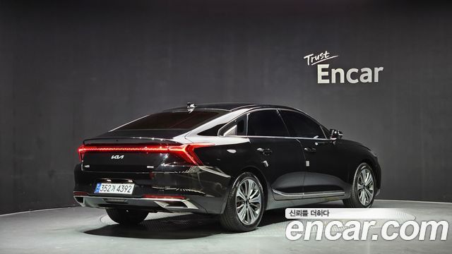 Kia K8 гибрид Noblesse - фото 1