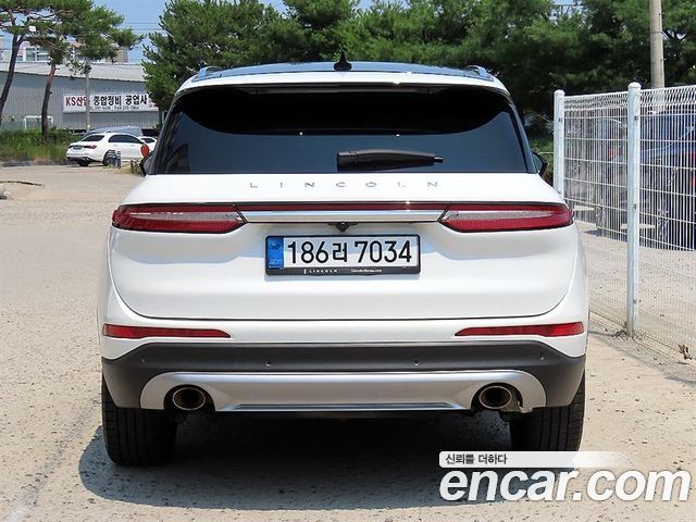 Lincoln Corsair 2.0 Reserve AWD - фото 3