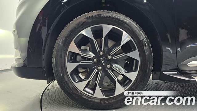 Kia Carnival 4-го поколения Gasoline 7-Seater Hi-Limousine Signature - фото 4