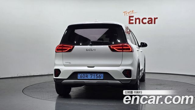 Kia Niro Earth - фото 3