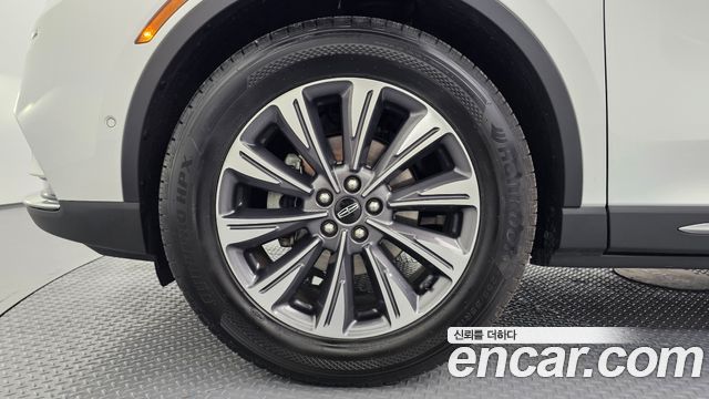 Lincoln Corsair 2.0 Reserve AWD - фото 4