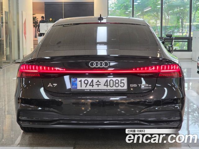 Audi A7 55 TFSI e Quattro Premium - фото 3
