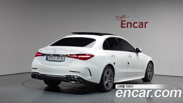 Mercedes-Benz C-Class W206 C200 AMG Line - фото 0