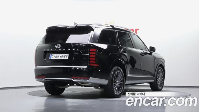 Hyundai Palisade LX3 Gasoline 2.5T 2WD 7-Seater Calligraphy - фото 1