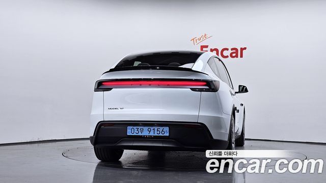 Tesla Model Y L Long Range AWD - фото 3