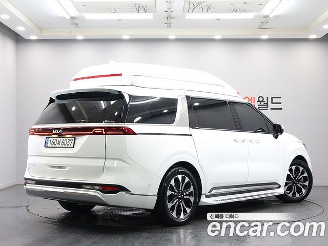 Kia Carnival 4-го поколения 9-Seater Hi-Limousine Signature - фото 2