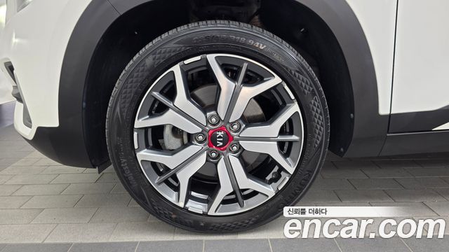 Kia Seltos Gasoline 1.6 Turbo 2WD Signature - фото 4