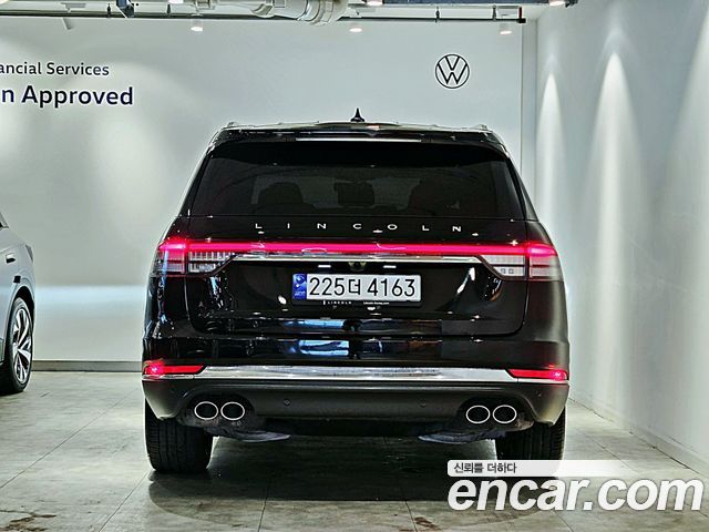 Lincoln Aviator 2-го поколения 3.0 Reserve AWD - фото 3