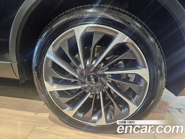Lincoln Aviator 2-го поколения 3.0 Reserve AWD - фото 4