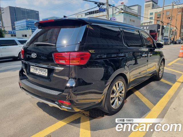 Kia Carnival Новый 9-Seater Noblesse Special - фото 3