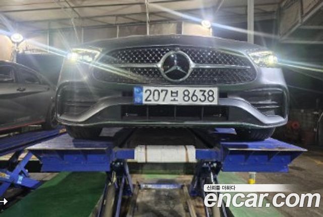 Mercedes-Benz C-Class W206 C300 AMG Line - фото 0
