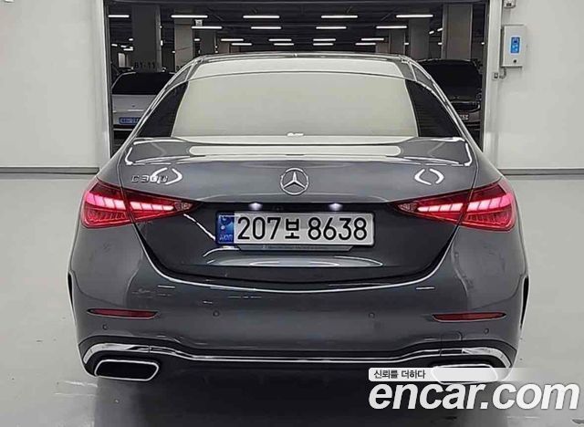 Mercedes-Benz C-Class W206 C300 AMG Line - фото 1