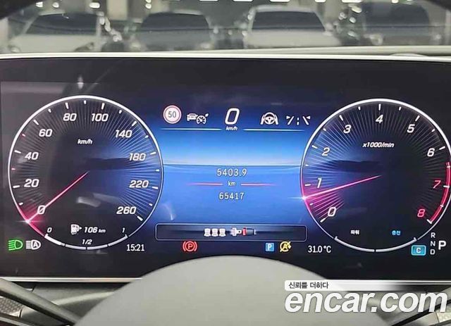 Mercedes-Benz C-Class W206 C300 AMG Line - фото 3